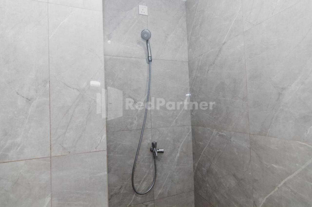 Redliving Apartemen Sayana - Hazelnut Property Tower Cha Бекаси Экстерьер фото